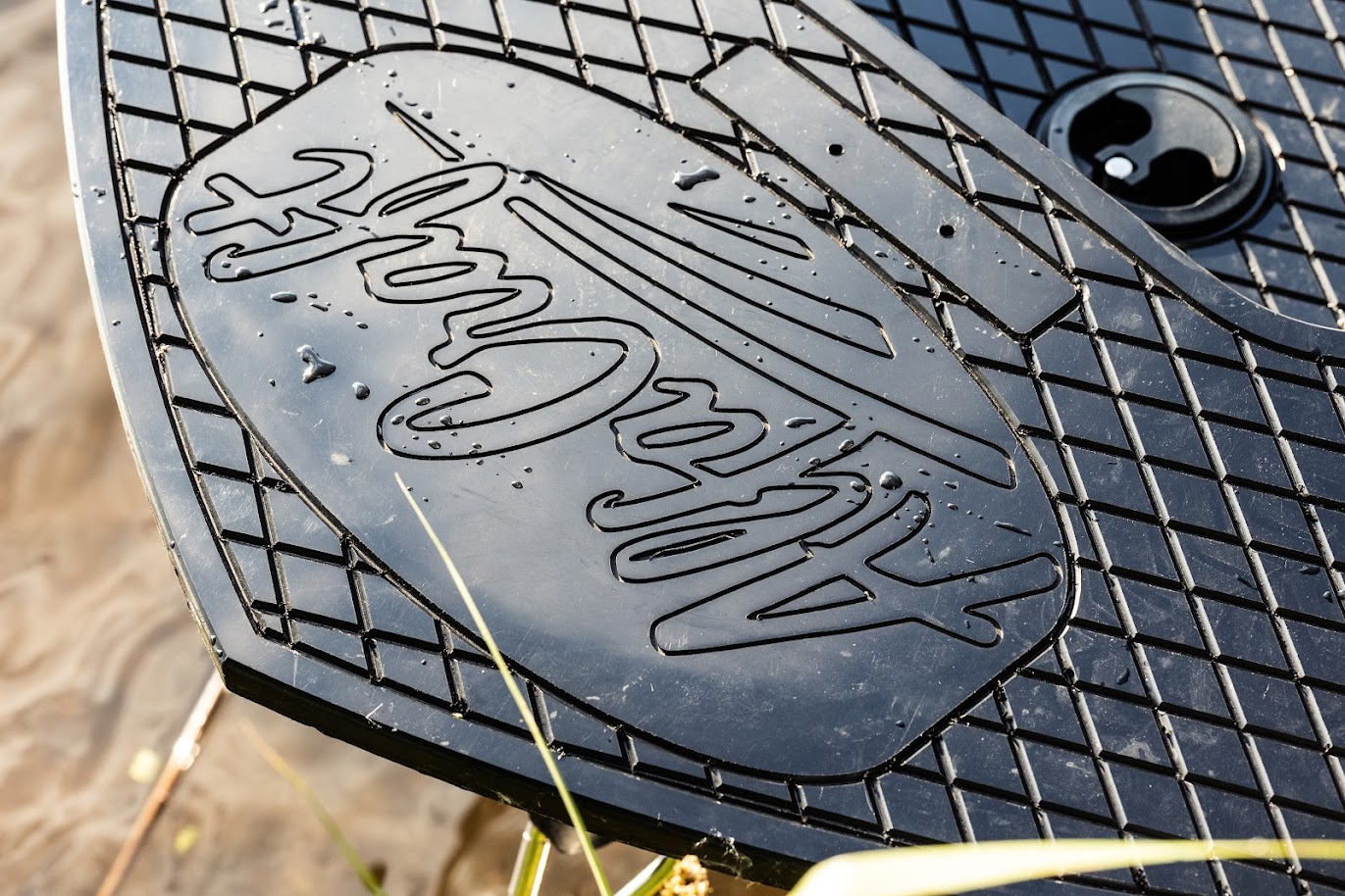 Custom-milled AlfaCraft deck